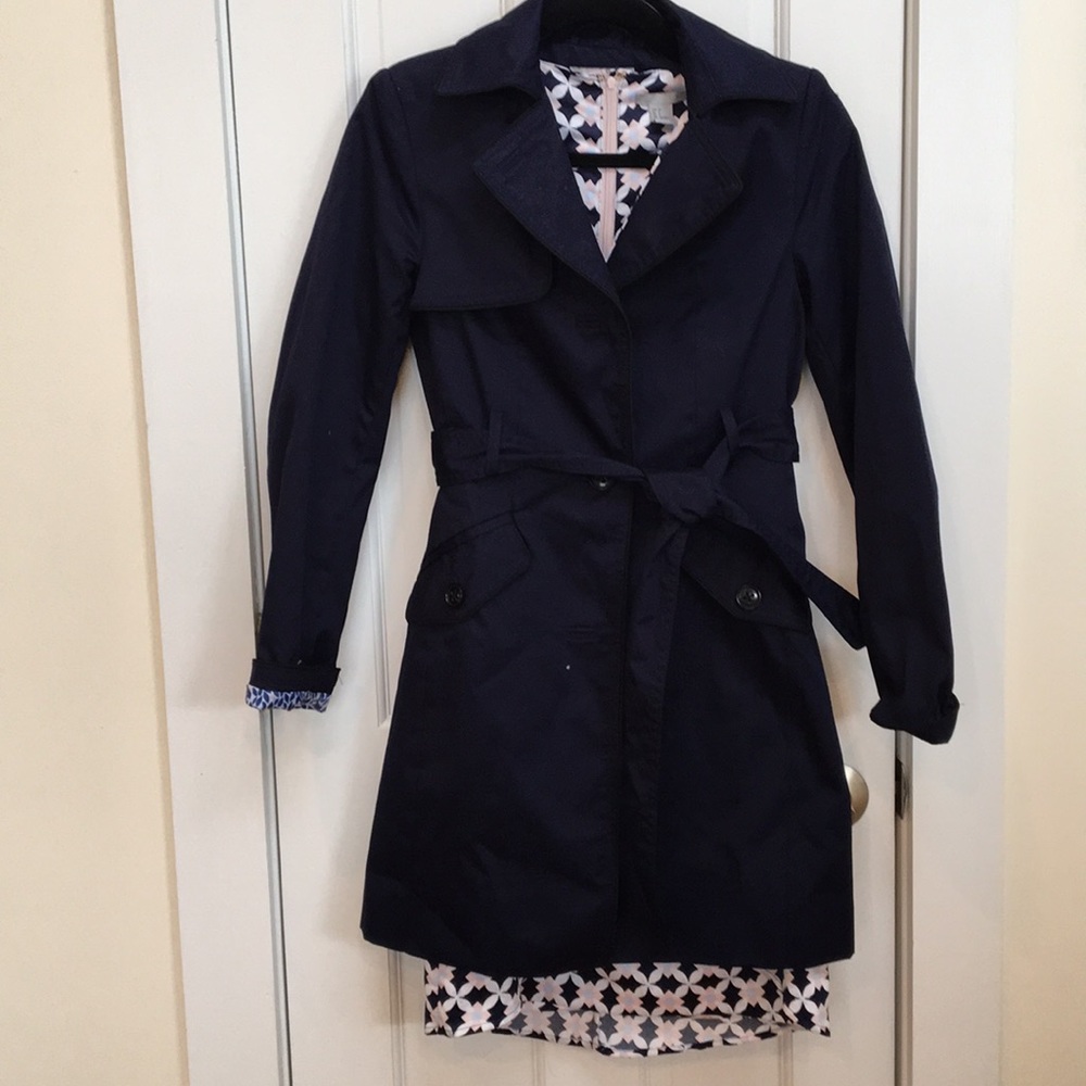 Blue NWT trench coat for spring
